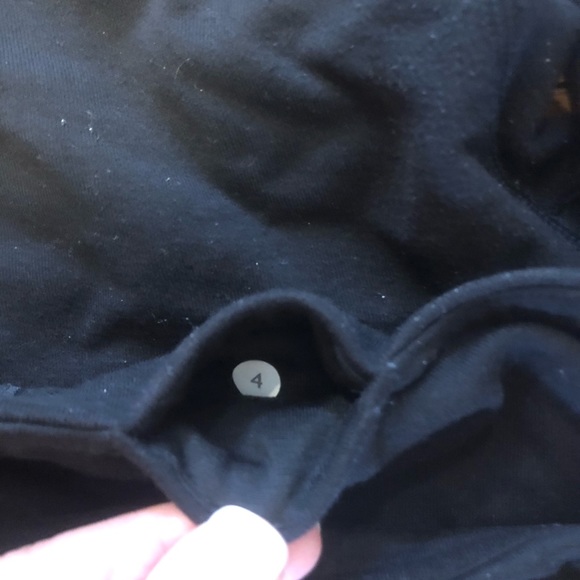 lululemon cropped yoga pant - Picture 4 of 5